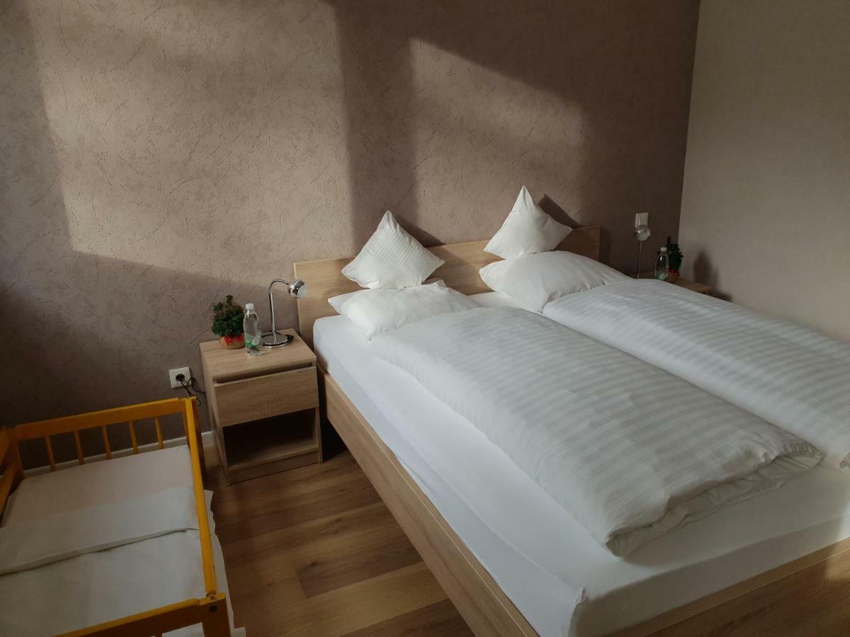 Meubles Du 25 N2 F2 Rdc Apartman Niederbronn-les-Bains Kültér fotó